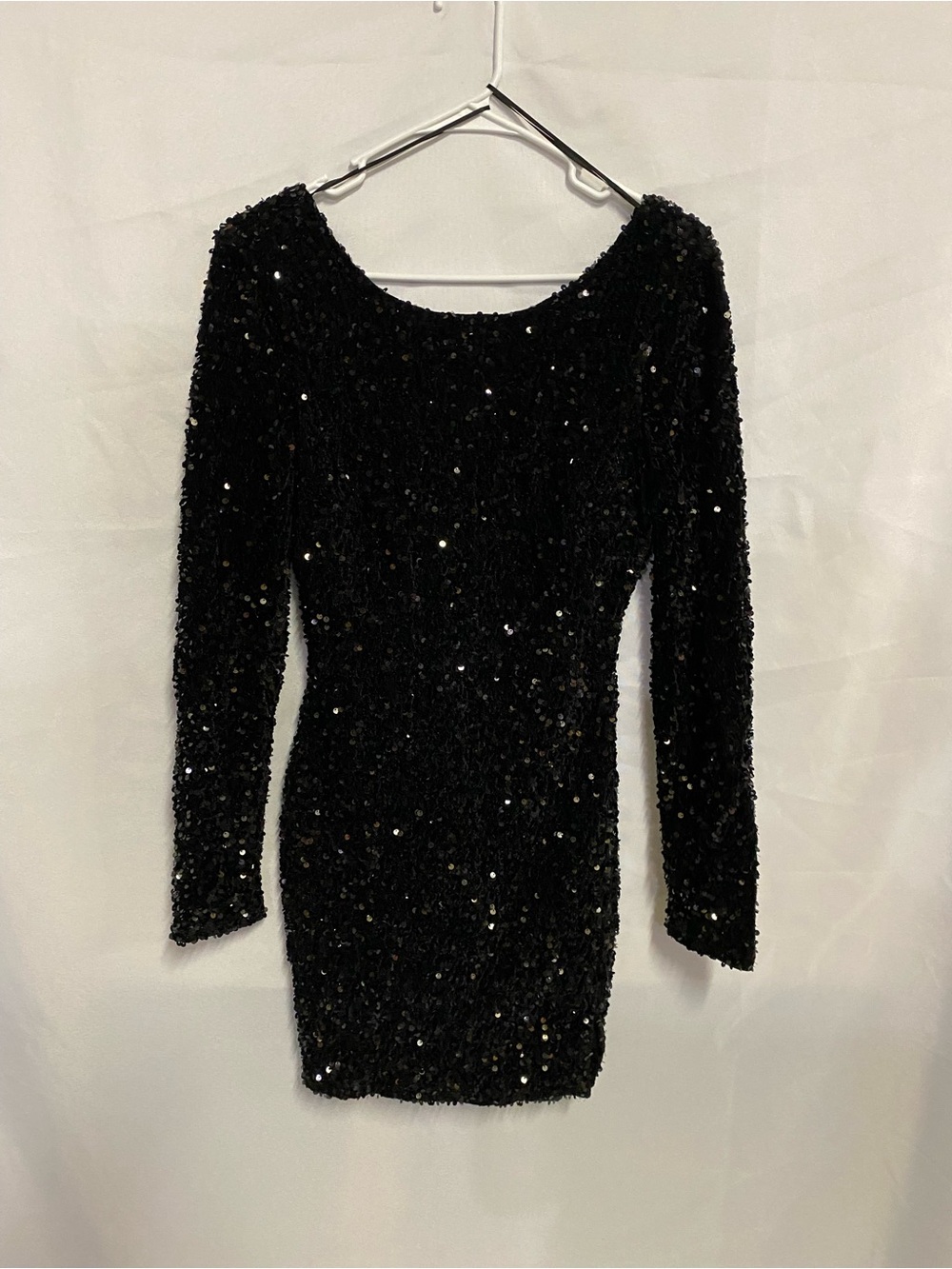Homecoming Black Sequin Long-Sleeve Bodycon Dress Low Back